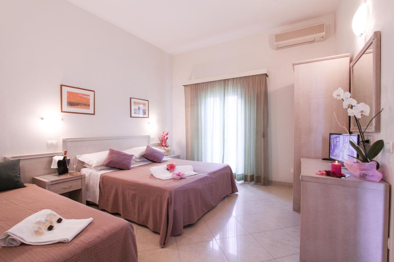 Hotel Villa Sole Resort Bellaria-Igea Marina Eksteriør bilde