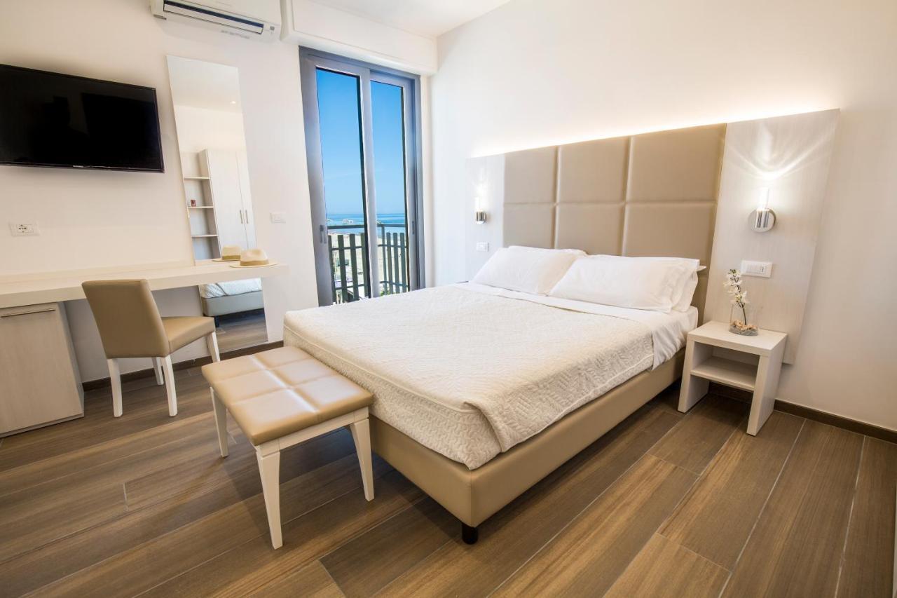 Hotel Villa Sole Resort Bellaria-Igea Marina Eksteriør bilde