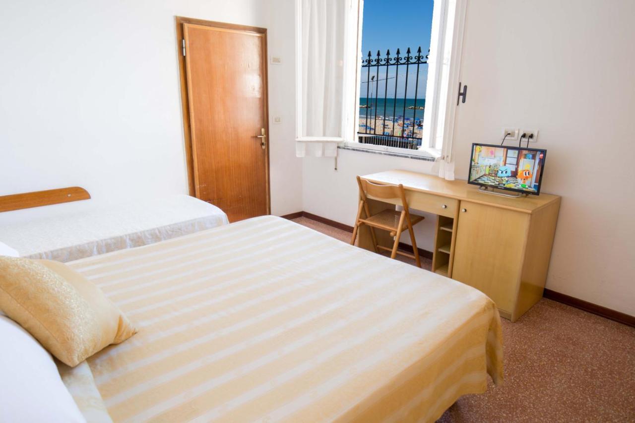 Hotel Villa Sole Resort Bellaria-Igea Marina Eksteriør bilde