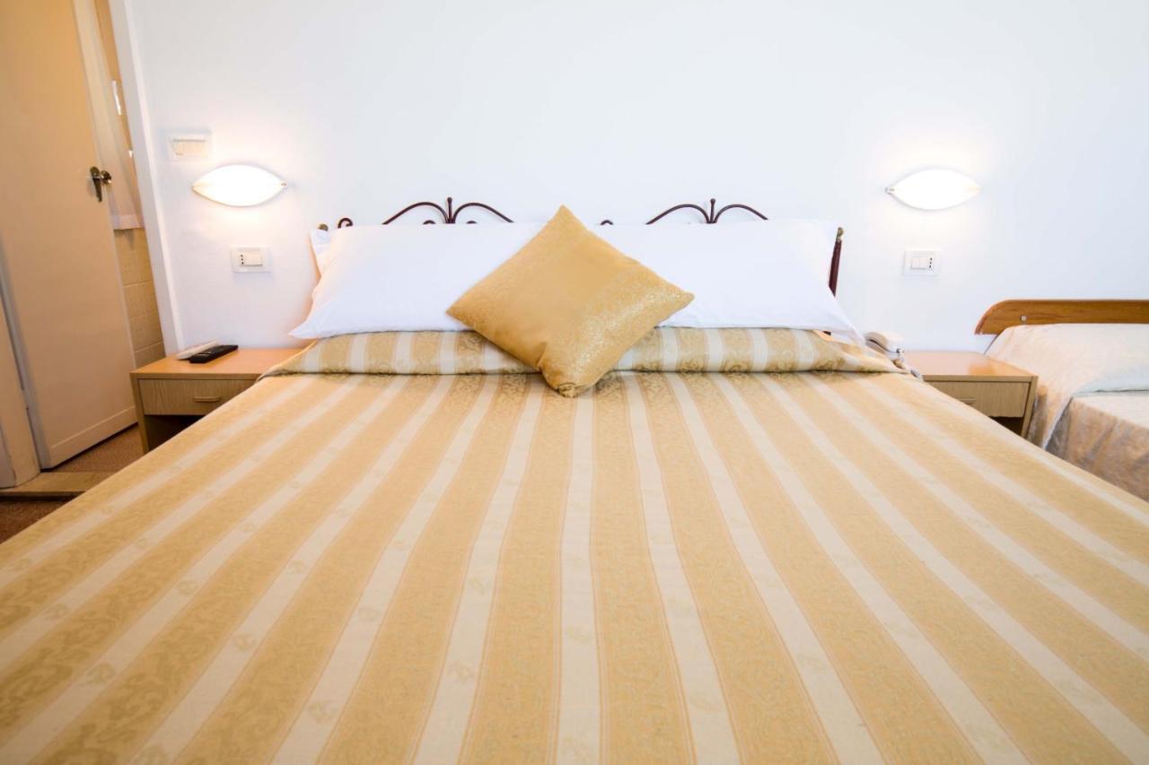 Hotel Villa Sole Resort Bellaria-Igea Marina Eksteriør bilde